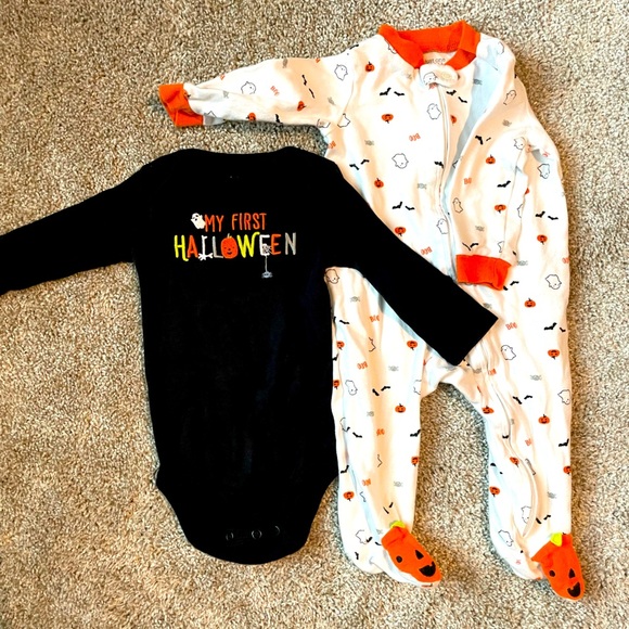 Carter's Other - Carters just one you baby Halloween clothing fall pumpkin sleeper size 6m